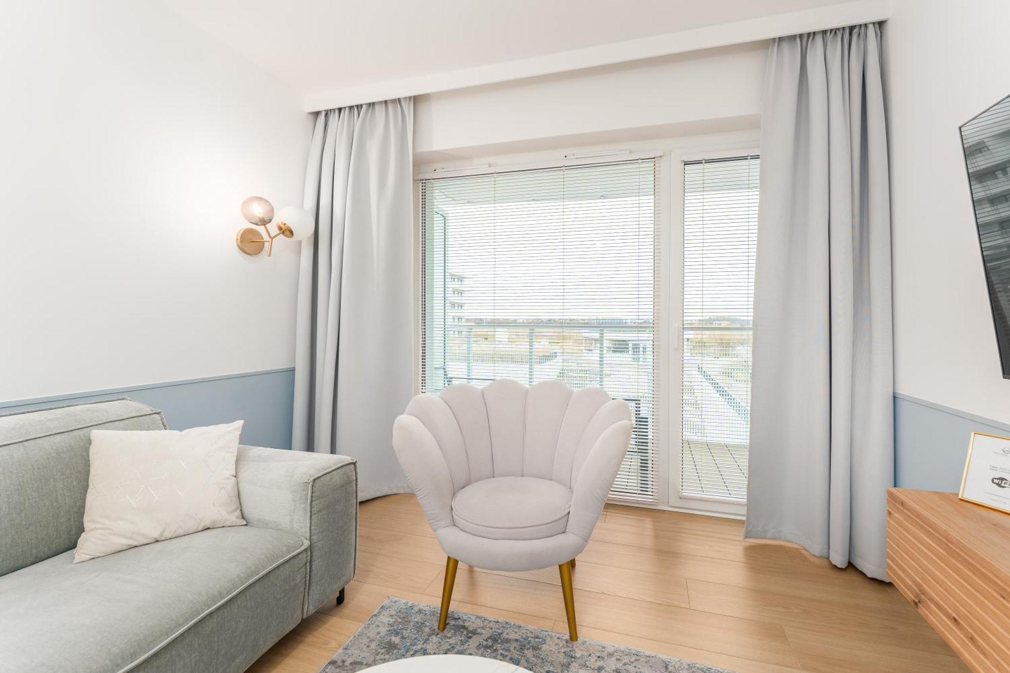 Polanki Aqua Apartamenty Nielimitowany Dostep Do Basenow Parking Free Kolobrzeg Exterior photo